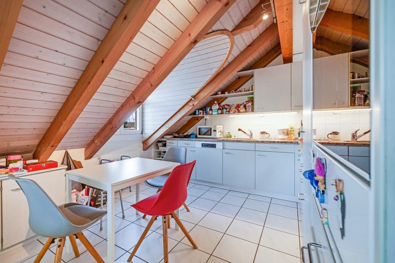 Ein Zuhause zum Verlieben - charmante Dachwohnung mit Sichtbalken (7)