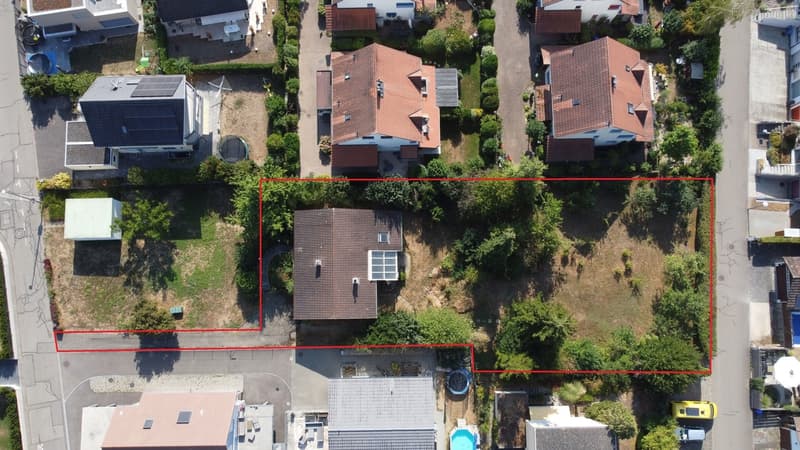 Bauland mit Entwicklungspotenzial auf 1'451 m2 Grundstücksfläche (1)
