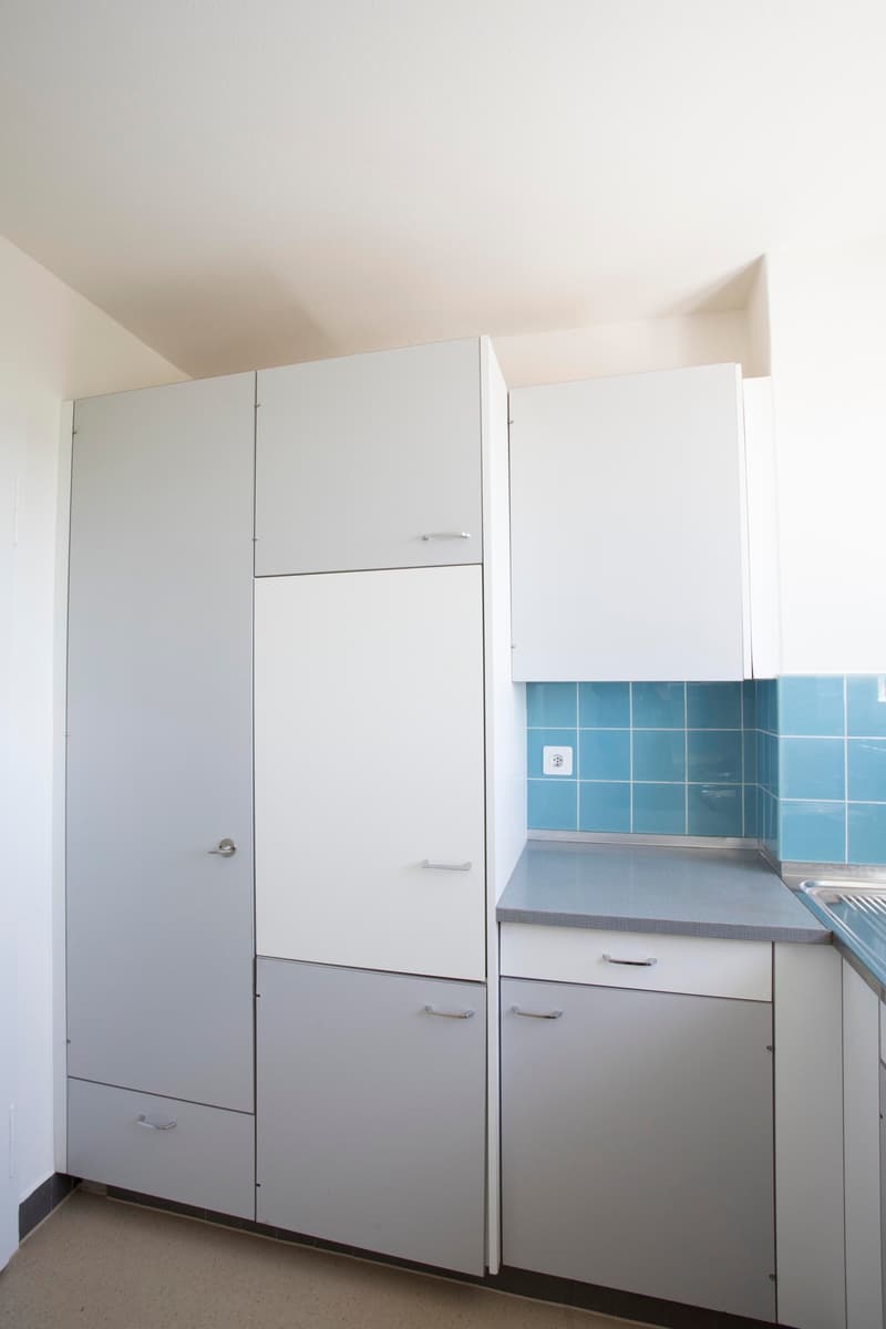 Helle 3-Zimmer-Wohnung im 16. Stock mit Balkon und Weitsicht in Nidau (11-1601) (6)