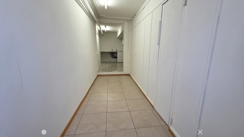 2.5-Zimmer Praxisräume / Atelier in Biel - Bözingen (4)