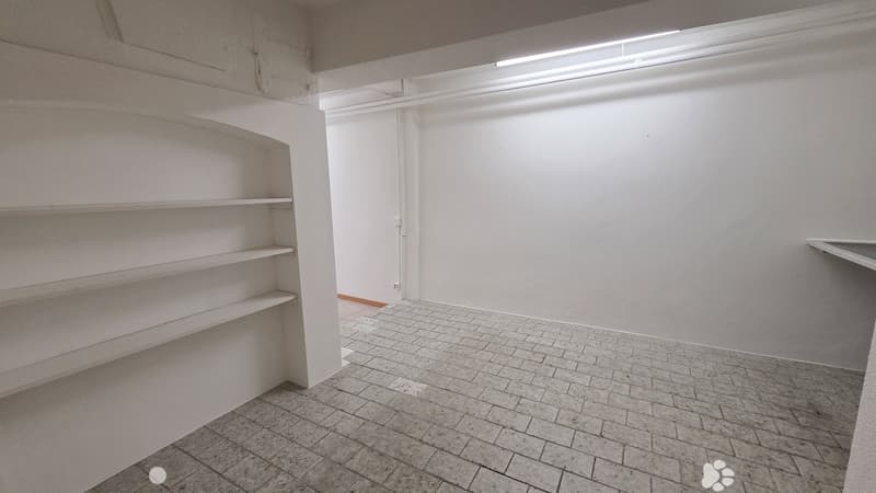2.5-Zimmer Praxisräume / Atelier in Biel - Bözingen (3)