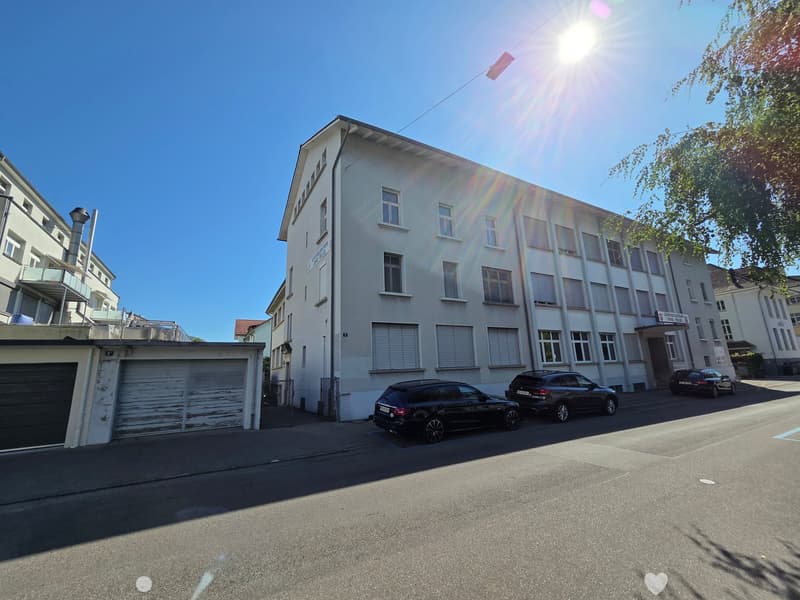 3-Räume Atelier / Werkstatt in Biel – Gurzelen | Atelier / local artisanal de 3 pièces (Gurzelen) (1)
