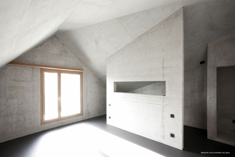 Unique Architectural House with Unobstructed Long-Distance View (7)