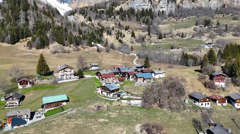Idyllisches Restaurant mit zwei Wohnungen bei Leukerbad (2)
