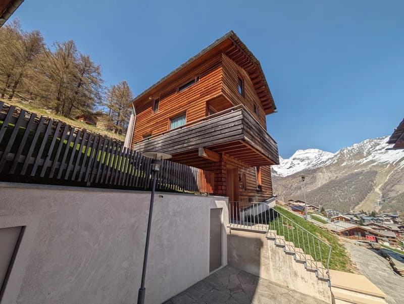 Luxuriöses Chalet mit Panoramablick über Saas-Fee (14)