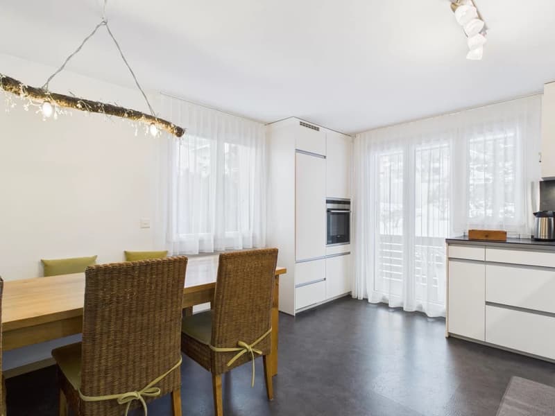 Ansprechende Wohnung an bester Lage in Ried-Brig (6)
