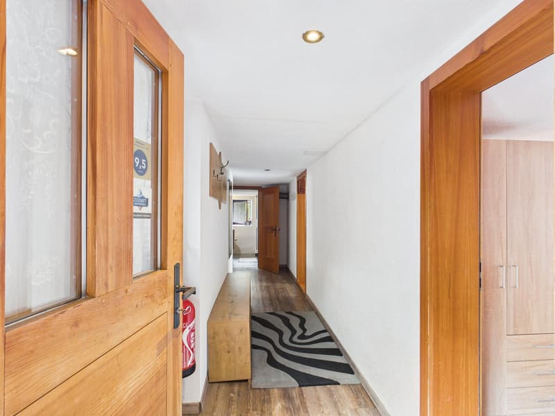 Stylish apartment in Randa - just a few minutes from Zermatt (2)