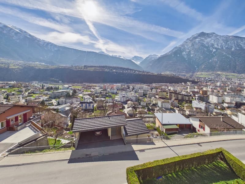Spacious owner-occupied apartment with panoramic views (8)