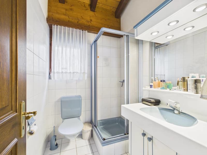 Attic maisonette apartment in a sought-after location in Naters (4)