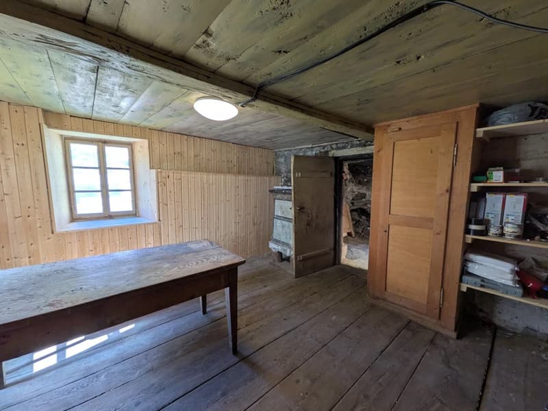 Rustico incantevole nella zona di Simplon - gioiello originale per chi realizza (4)