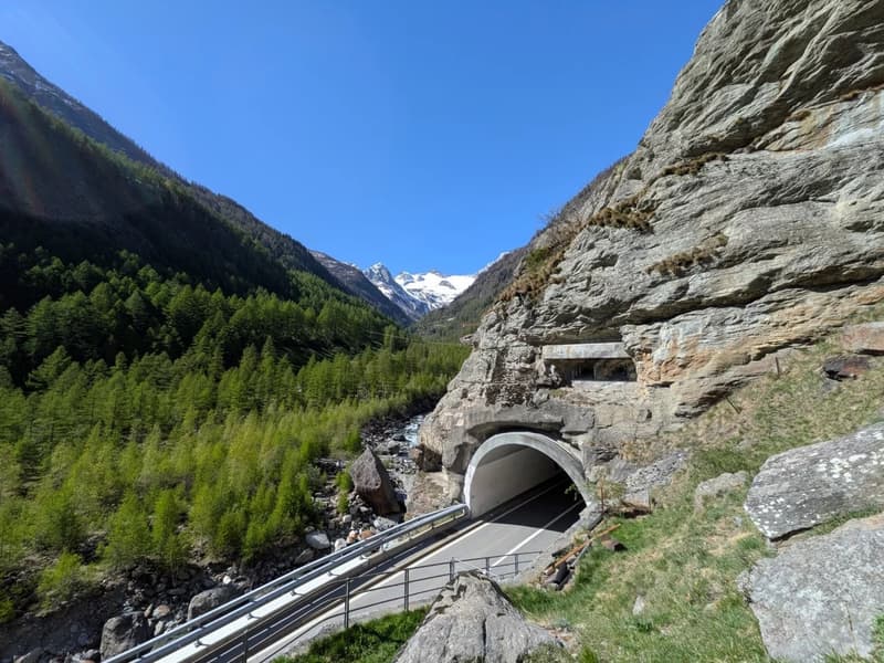 Rustico incantevole nella zona di Simplon - gioiello originale per chi realizza (12)