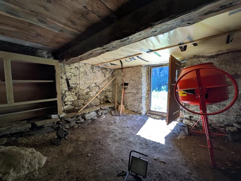 Rustico incantevole nella zona di Simplon - gioiello originale per chi realizza (9)