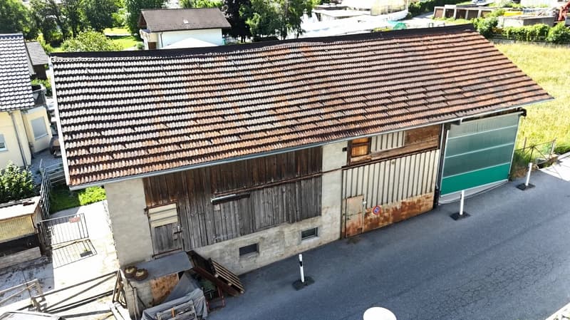 Stable, Barn and Horse Boxes – Building Land W3 with Potential (7)