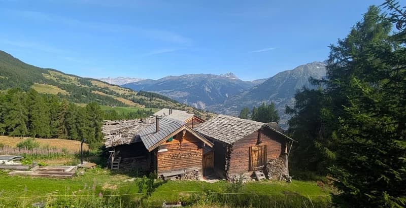 Behagliches Maiensäss bei der Brandalp in Unterbäch (1)