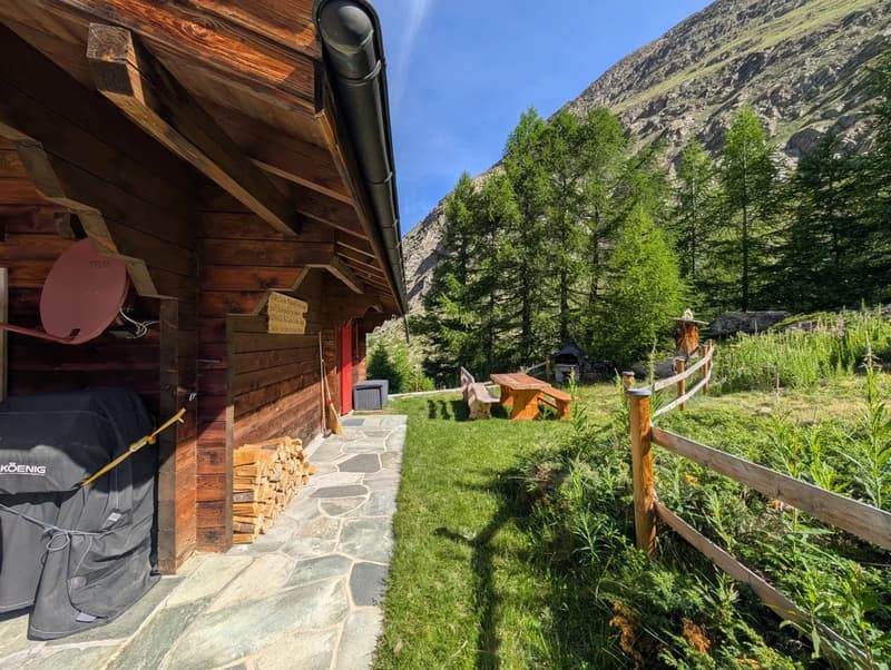 Idillio alpino unico - Chalet su Täschalp (2)