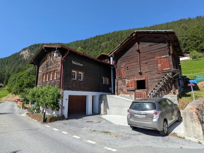Maison unifamiliale avec étable à Zeneggen (2)