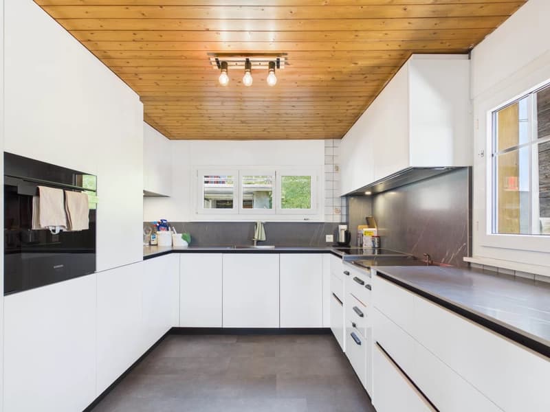 Maison unifamiliale avec étable à Zeneggen (3)