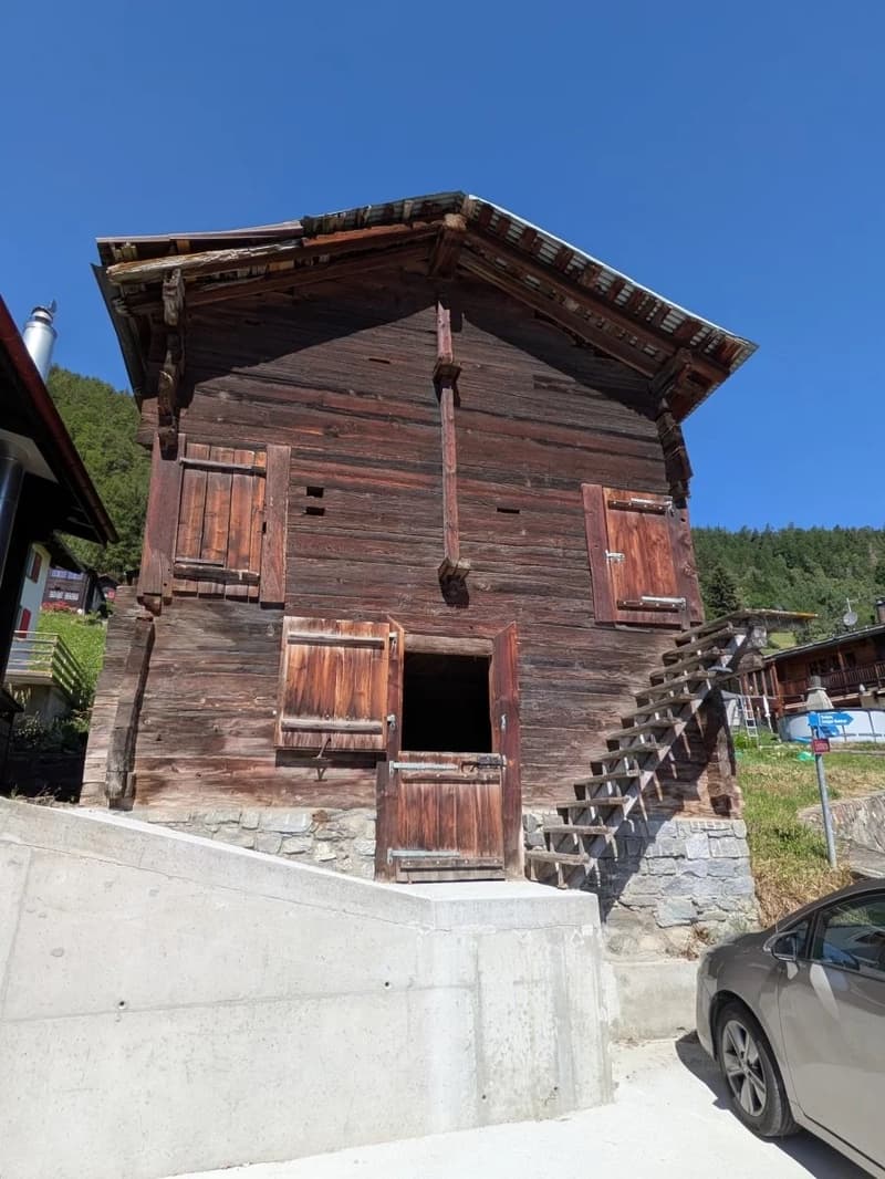 Maison unifamiliale avec étable à Zeneggen (17)