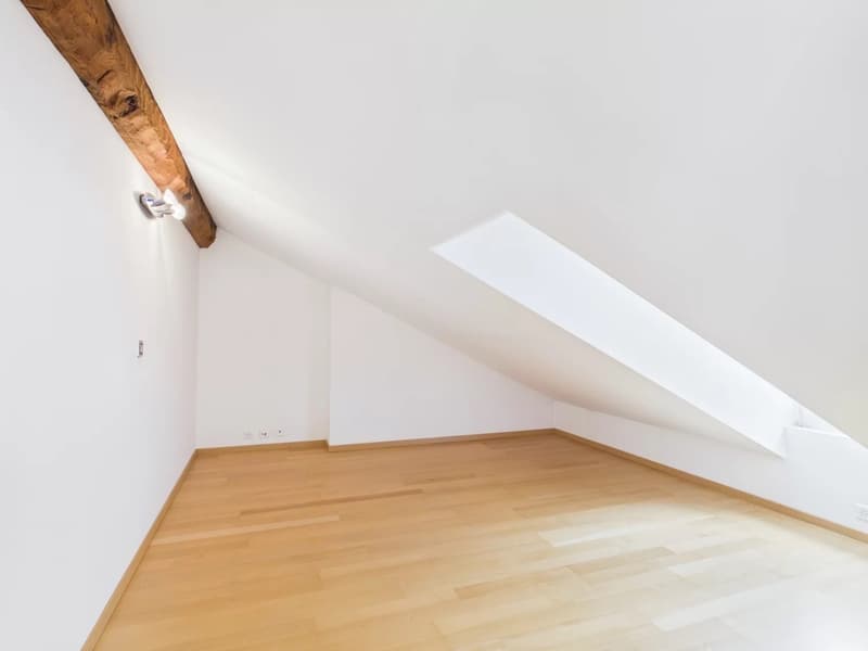 Appartamento duplex elegante con galleria nel cuore di Glis (18)