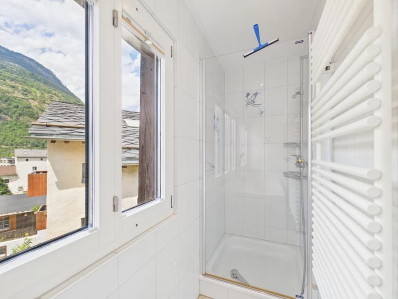 Appartamento duplex elegante con galleria nel cuore di Glis (12)
