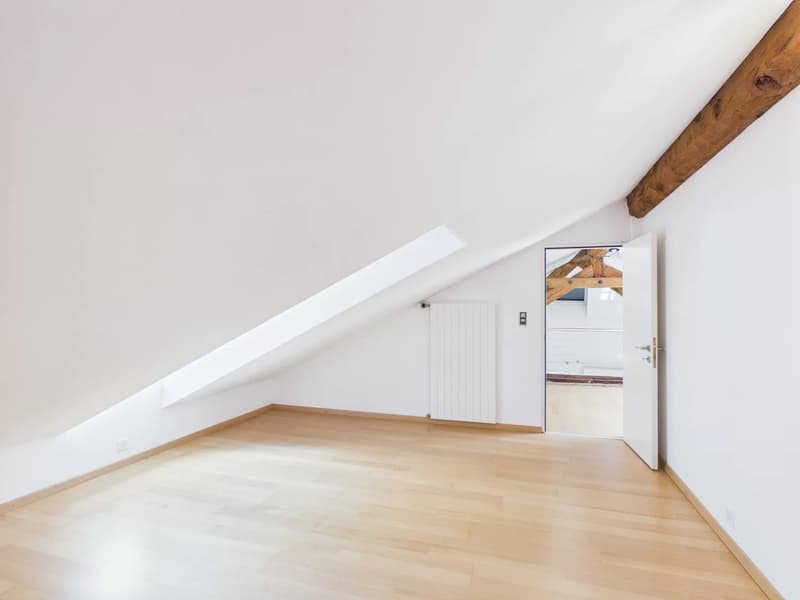 Appartamento duplex elegante con galleria nel cuore di Glis (19)