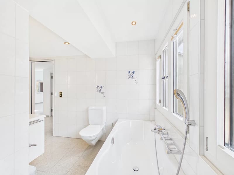 Appartamento duplex elegante con galleria nel cuore di Glis (13)