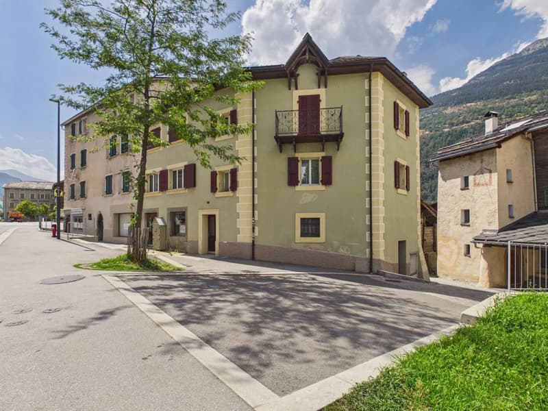 Appartamento duplex elegante con galleria nel cuore di Glis (20)