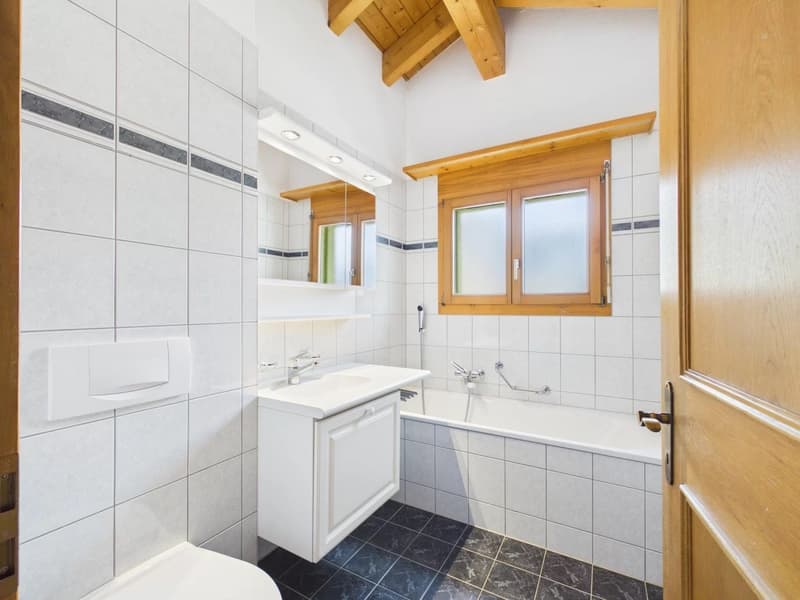 Appartement en duplex exclusif dans un quartier calme à Brig-Glis (16)