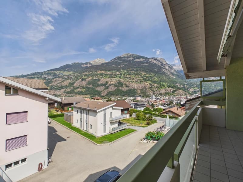 Appartement en duplex exclusif dans un quartier calme à Brig-Glis (12)