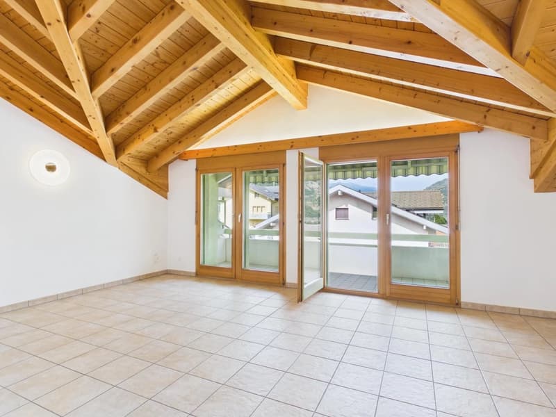 Appartement en duplex exclusif dans un quartier calme à Brig-Glis (9)