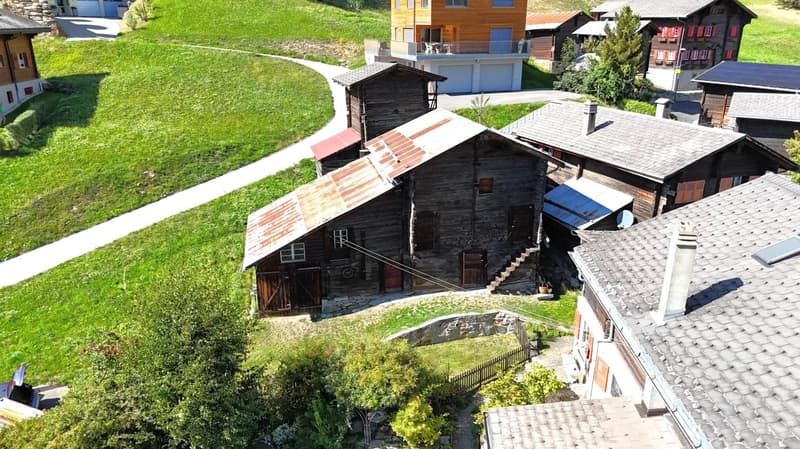 Stall-Scheune mit Zweitwohnsitzpotenzial bei der Riederalp (1)