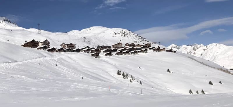 Ski-in-Ski-out mit Traumpanorama und eigener Sauna (23)