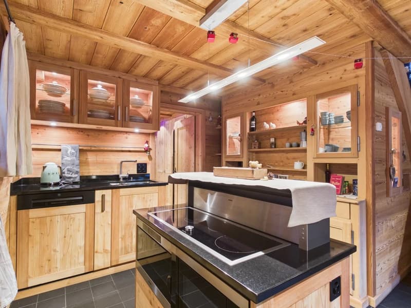 Einzigartiges Chalet-Bijou mit modernem Alpen-Chic (8)