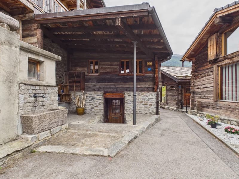 Einzigartiges Chalet-Bijou mit modernem Alpen-Chic (22)