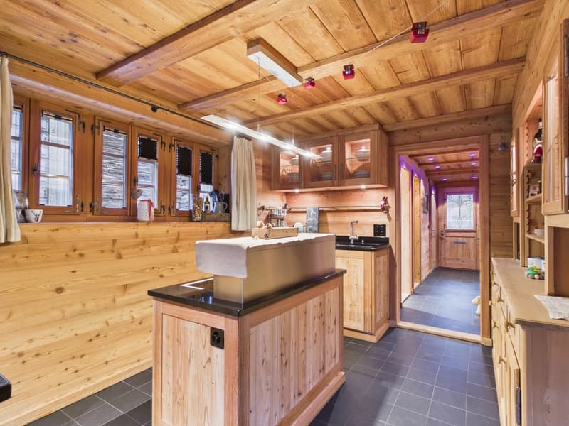 Einzigartiges Chalet-Bijou mit modernem Alpen-Chic (6)
