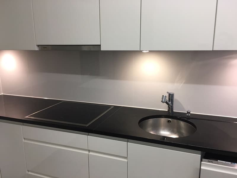 Affascinante appartamento a maisonnette di 4 locali con terrazza sul tetto e camino a Biel/Bienne – disponibile immediatamente! (15)
