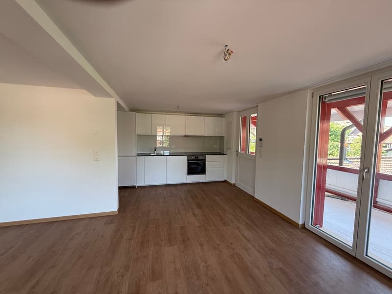 Kernsanierte zentral gelegene 2-Zim-Wohnung (8)