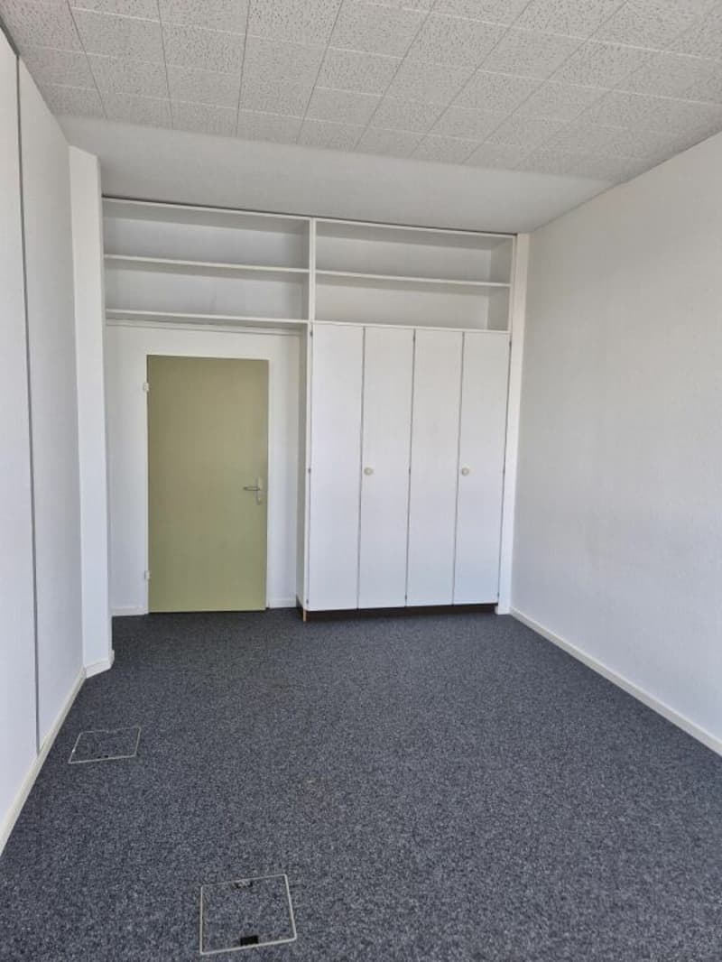 Schönes Büro im Buss-Areal Pratteln - 19 m² im 3. OG des Hauptgebäudes (3)