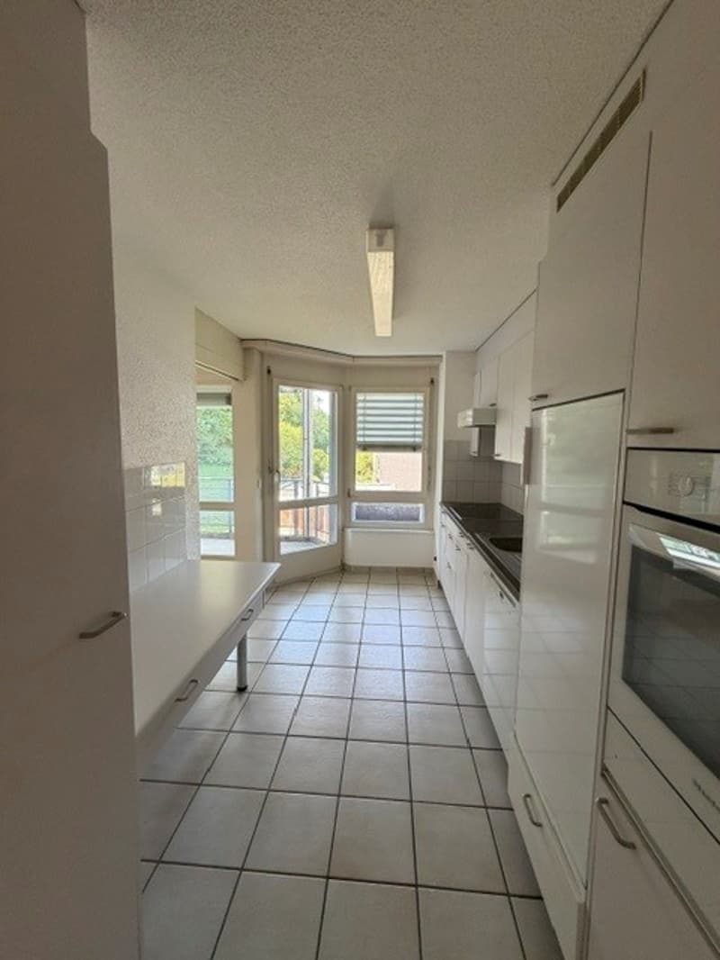 Helle 4.5‑Zimmerwohnung an ruhiger Lage nahe Waldrand (3)