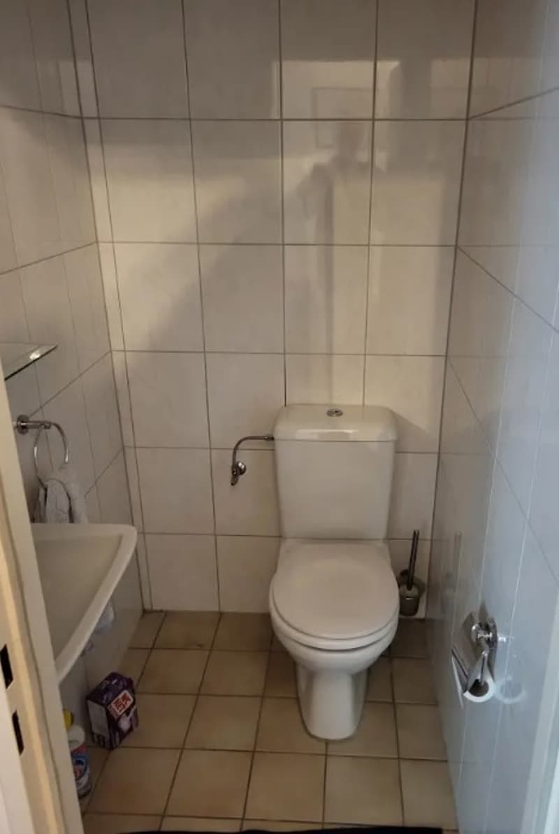 Charmant appartement en propriété avec balcon et place de parking dans le quartier Gotthelf très prisé (8)