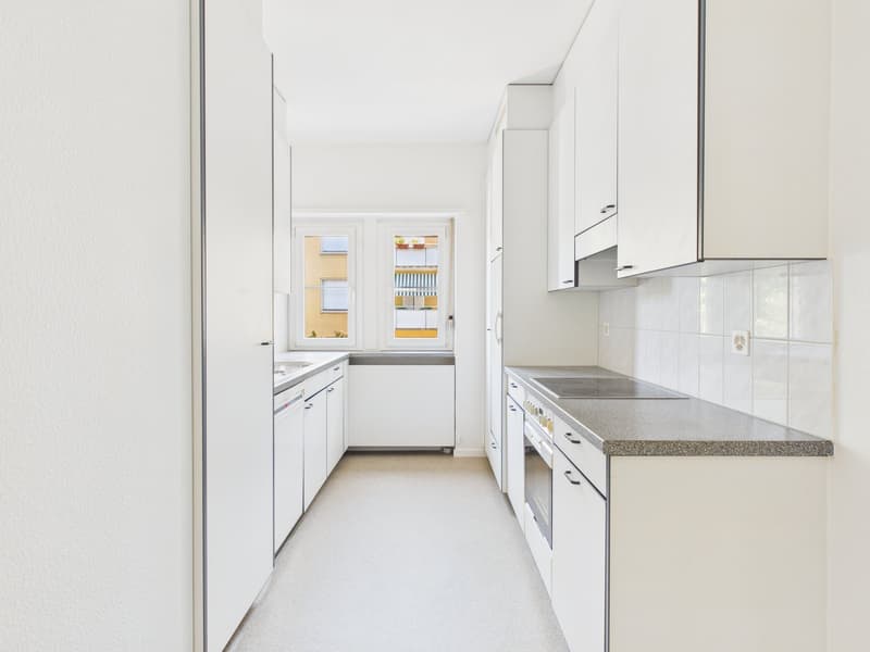Charmante 4-Zimmer-Wohnung an der Gellertstrasse in Basel (1)
