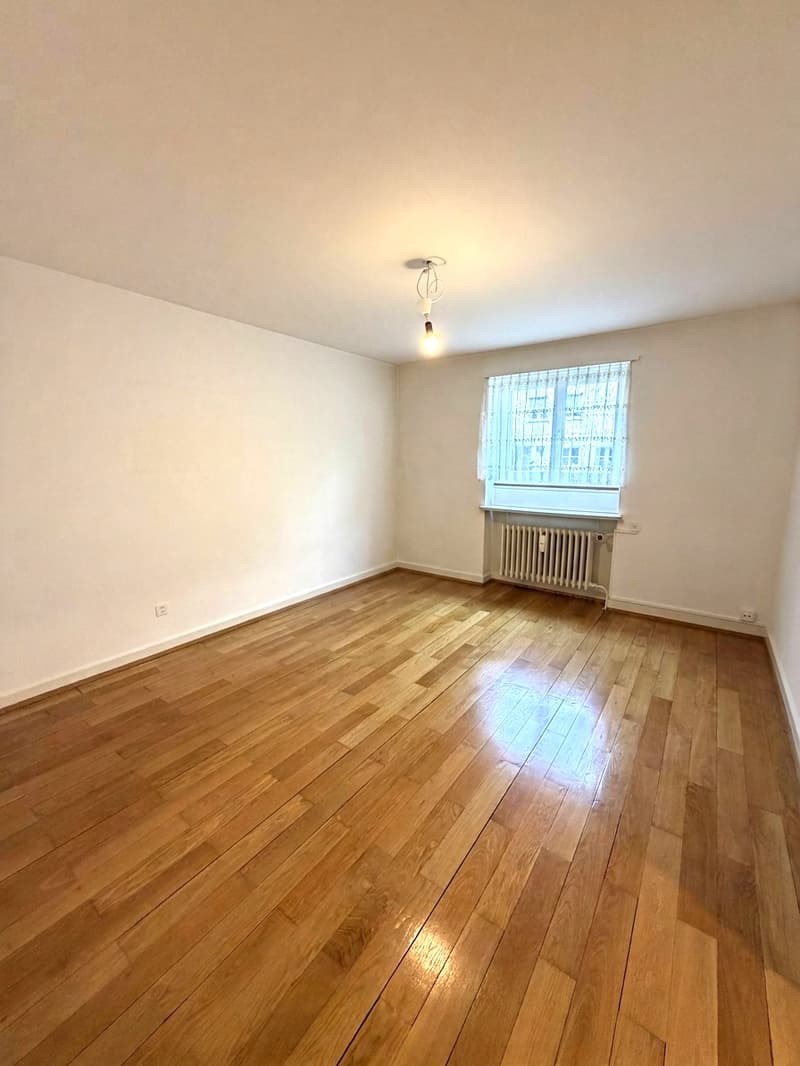 Gemütliche 2-Zimmer-Wohnung im Erdgeschoss in Basel (1)