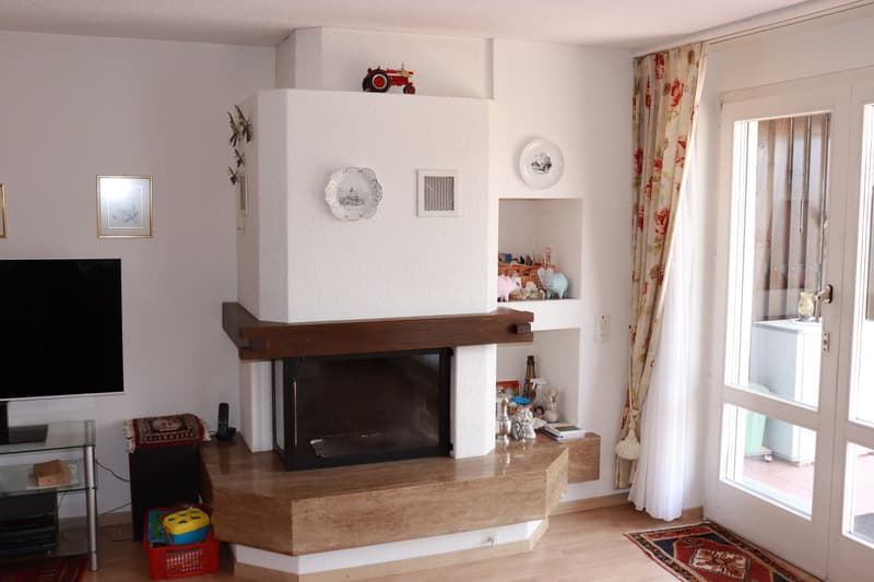 Dream Maisonette with Lake View & Fireplace - Living on Lake Thun (3)