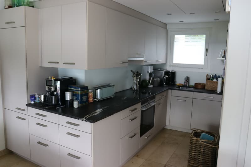 Exclusive single-family house in a preferred residential area in Faulensee (5)