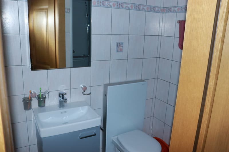Appartement central de 4,5 pièces avec garage et ascenseur à Glis ! (10)