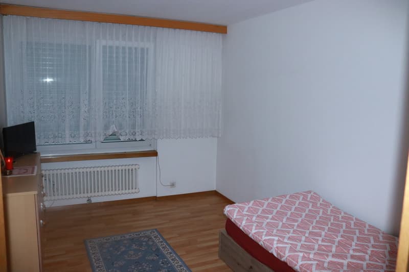 Appartement central de 4,5 pièces avec garage et ascenseur à Glis ! (8)