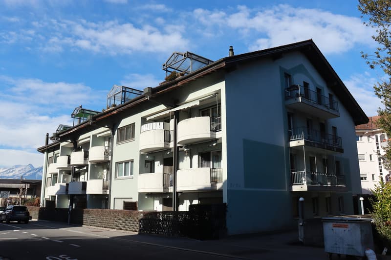 Incantevole appartamento di 3,5 locali con posto auto a Interlaken! (1)