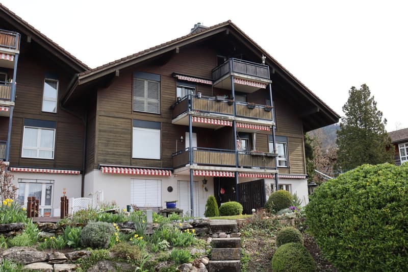 Maisonette da sogno con vista sul lago e camino - Vivere sul lago di Thun (1)