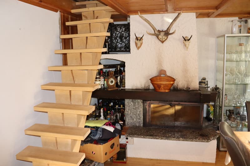 Kernrenoviertes 4.5-Zimmer-Haus mit Galerie in Saxeten! (10)