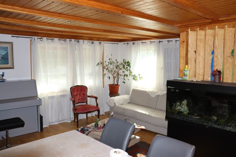Kernrenoviertes 4.5-Zimmer-Haus mit Galerie in Saxeten! (6)